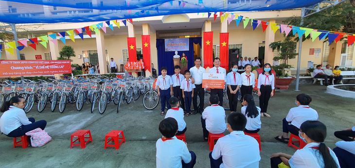 Japfa Comfeed Việt Nam thực hiện chương trình Vì thế hệ tương lai năm 2020 - Ảnh 2.