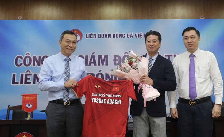 Giám đốc kỹ thuật Yusuke Adachi: 30 năm nữa bóng đá Việt Nam có thể đánh bại Nhật Bản - Ảnh 2.