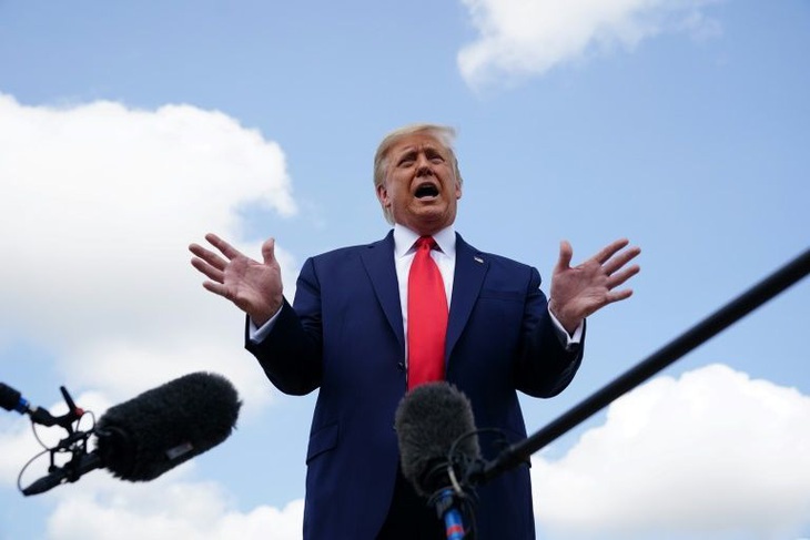 Ông Trump sẵn sàng móc tiền túi ra tranh cử - Ảnh 1.