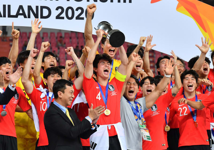 AFC xem xét hủy Giải U23 châu Á 2022 - Ảnh 1.