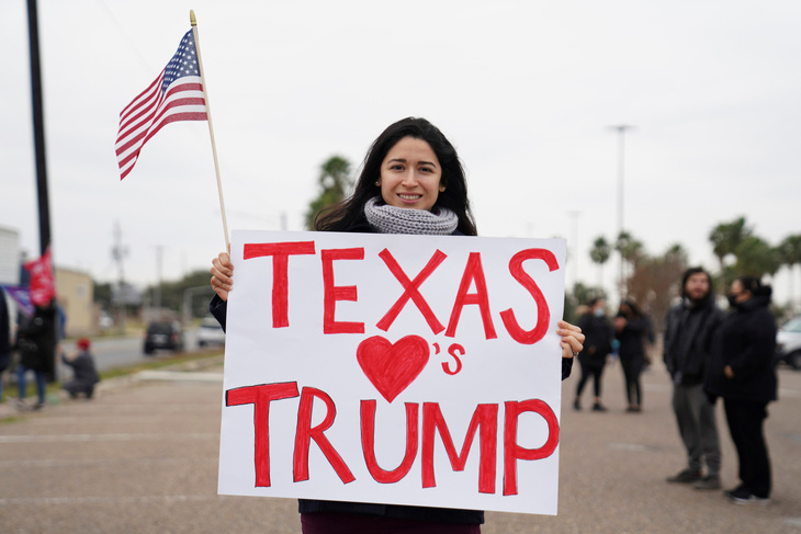 Đế chế kinh doanh của Trump ‘rung lắc’ sau bạo loạn Điện Capitol - Ảnh 2.