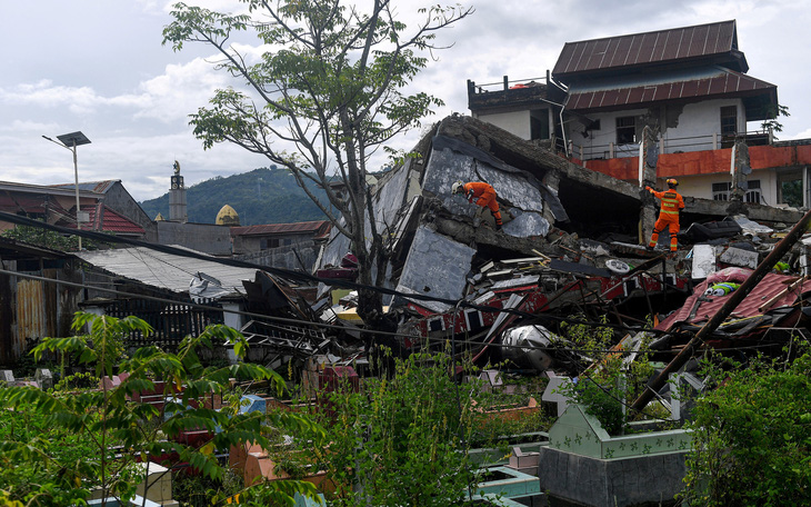 Động đất cướp đi sinh mạng 78 người tại Indonesia