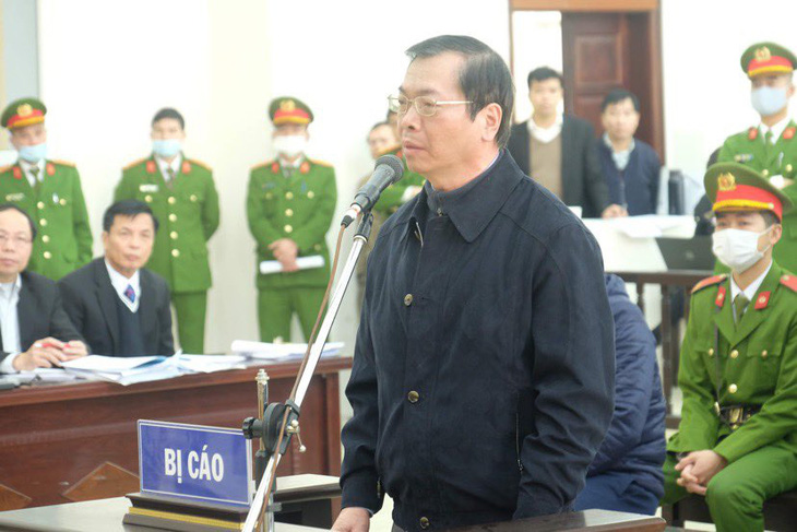 Lần thứ hai hoãn phiên tòa xét xử cựu bộ trưởng Vũ Huy Hoàng - Ảnh 2.