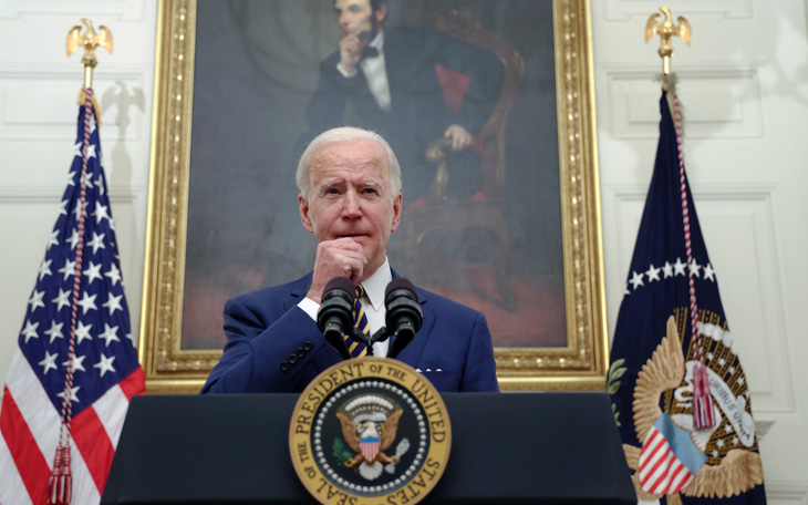 Bloomberg: Ông Biden đã nhận 145 triệu USD 