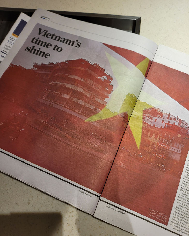 Báo Hong Kong in nguyên trang quốc kỳ Việt Nam, dành 6 trang viết về Đại hội Đảng XIII - Ảnh 2.