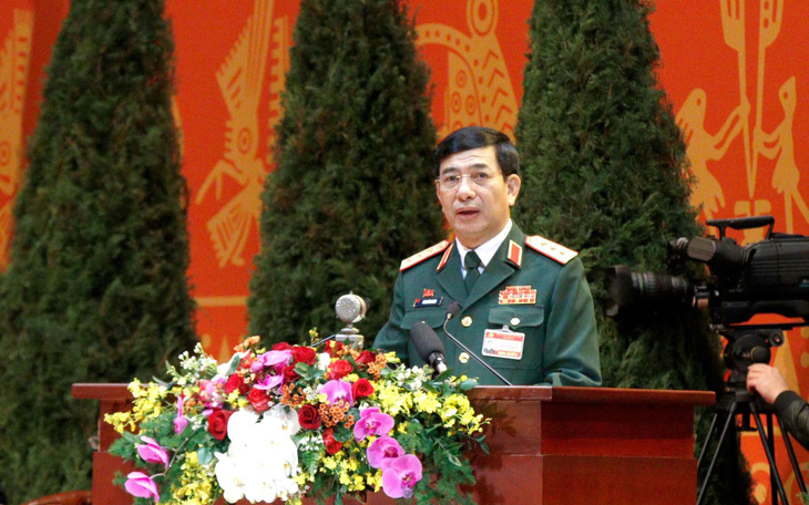 Thượng tướng Phan Văn Giang: 