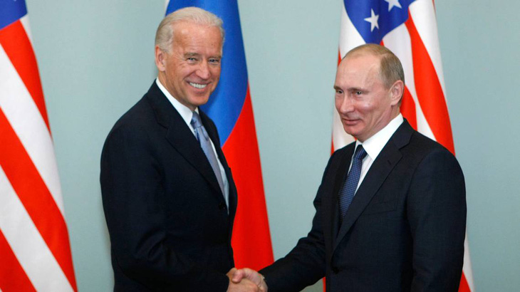 Khác ông Trump, ông Biden đồng ý gia hạn kiểm soát vũ khí hạt nhân với Nga - Ảnh 1.