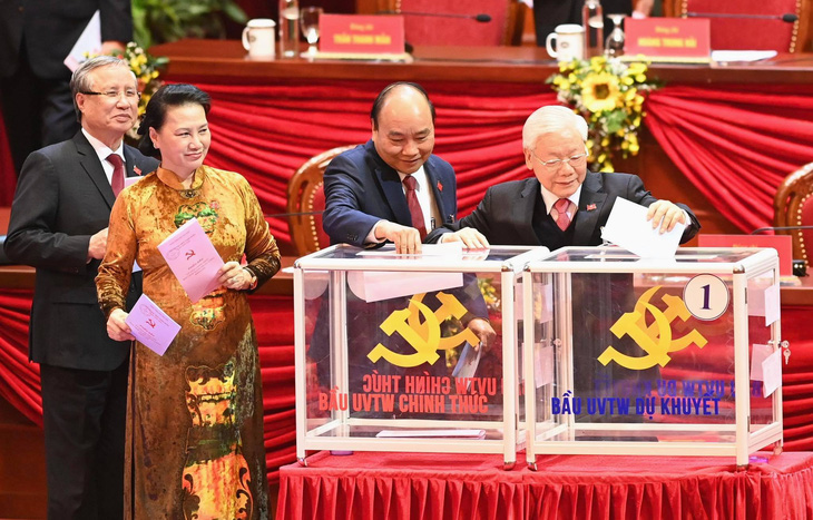 Hình ảnh các đại biểu Đại hội Đảng bỏ phiếu bầu Ban Chấp hành Trung ương khóa XIII - Ảnh 1.