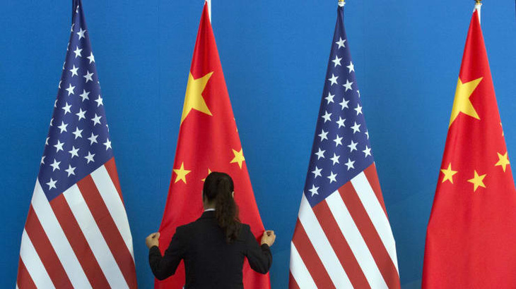 CNBC: Bắc Kinh sẽ không trả đũa việc Mỹ loại 3 công ty Trung Quốc khỏi sàn chứng khoán - Ảnh 1.