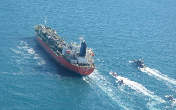 Iran bắt tàu chở hóa chất Hàn Quốc có thuyền viên Việt Nam ở vùng Vịnh