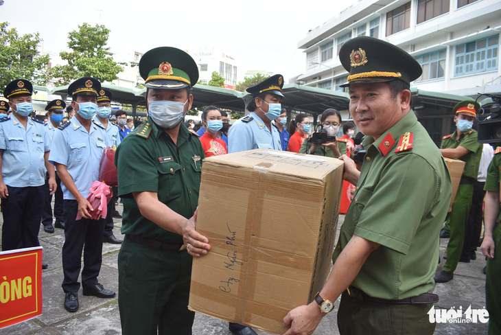 An Giang đưa 6 lực lượng lên tuyến biên giới để phòng chống dịch COVID-19 - Ảnh 4.