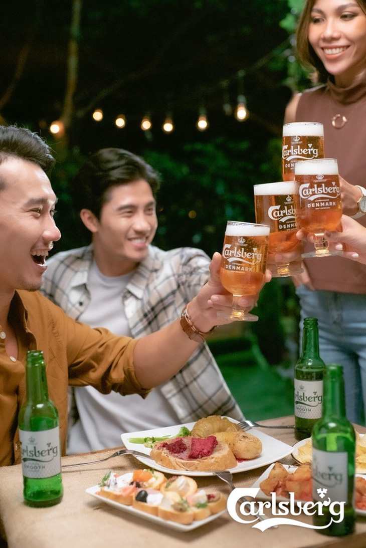 Đại tiệc quà tặng cho mùa lễ hội rộn ràng từ Carlsberg - Ảnh 1.