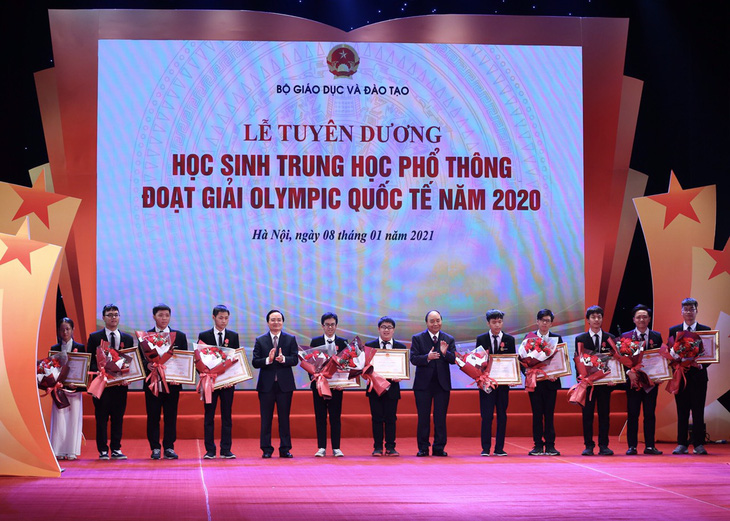 Đất nước đặt niềm tin vào những học sinh xuất sắc - Ảnh 1.