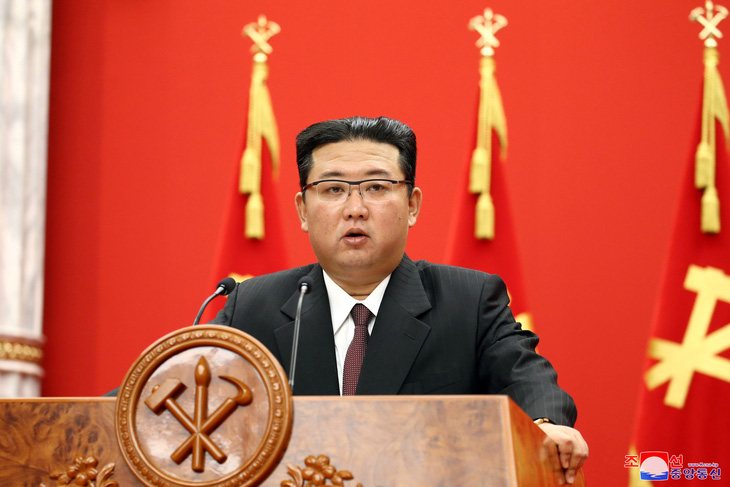 Ông Kim Jong Un khẳng định Triều Tiên phát triển vũ khí là cần thiết - Ảnh 1.