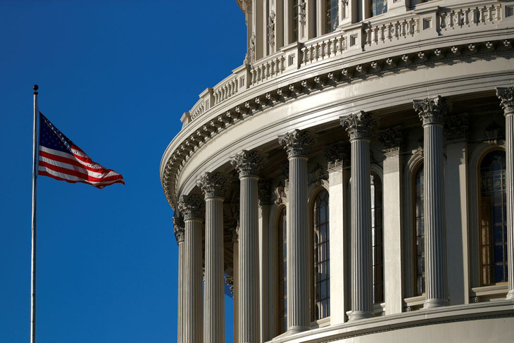 Quốc hội Mỹ thông qua dự luật ngăn chính phủ vỡ nợ - Ảnh 1.