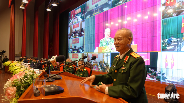 Chủ tịch nước Nguyễn Xuân Phúc gặp mặt cựu binh mở đường Hồ Chí Minh trên biển - Ảnh 4.