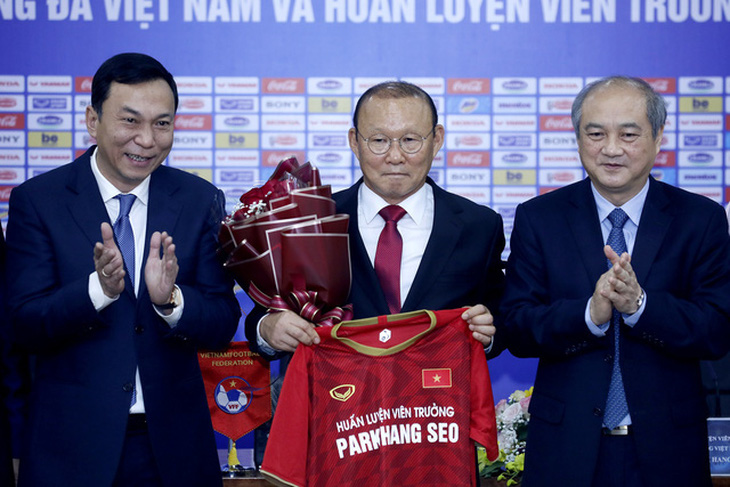 HLV Park Hang Seo có thể gắn bó với đội tuyển Việt Nam đến ngày 31-1-2023 - Ảnh 1.