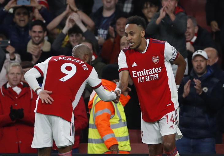 Arsenal tìm lại niềm vui chiến thắng tại Premier League - Ảnh 1.
