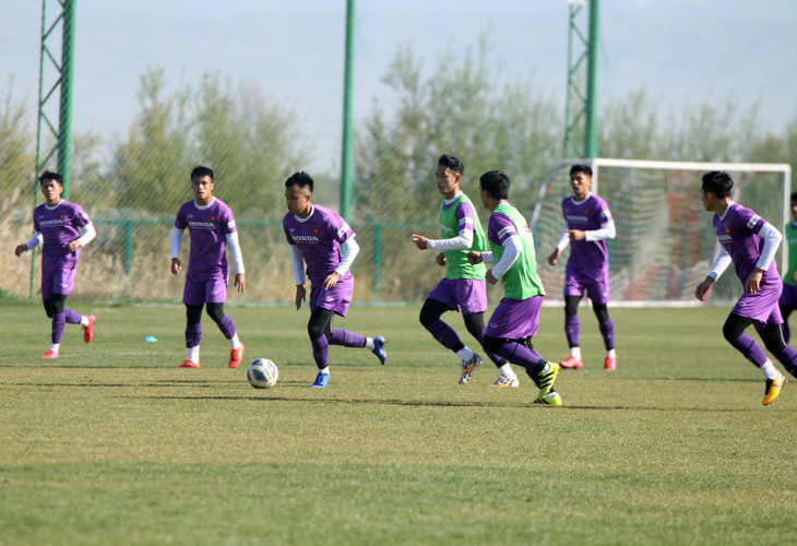 U23 Việt Nam thoải mái chờ đấu U23 Đài Loan - Ảnh 4.