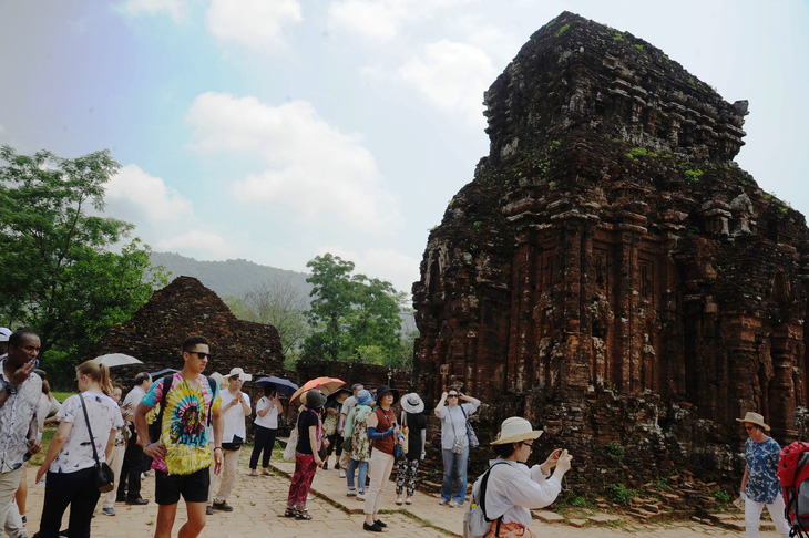 Hội An, Mỹ Sơn thí điểm đón khách quốc tế ngay tháng 11 - Ảnh 1.