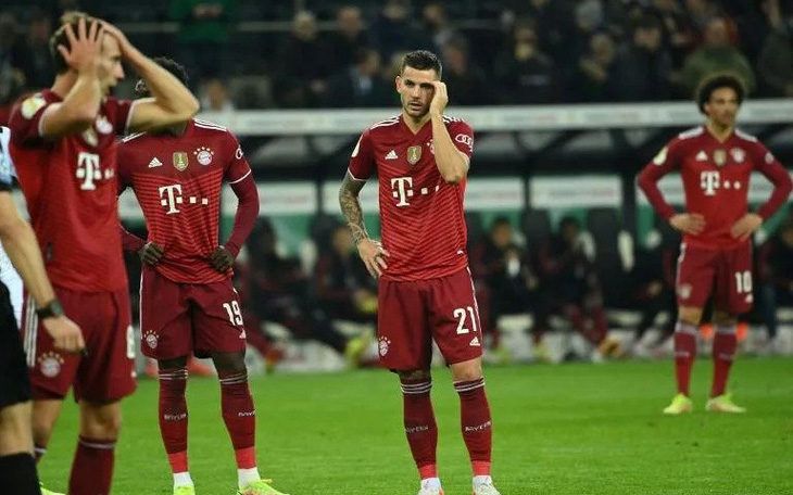 Bayern thua thảm 0-5 trước Monchengladbach