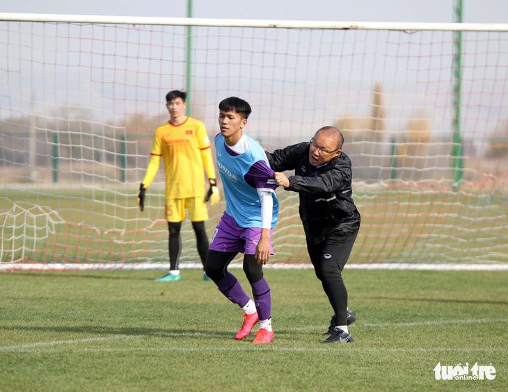 Ông Park rèn U23 Việt Nam bở hơi tai sau trận thắng chật vật U23 Đài Loan - Ảnh 2.
