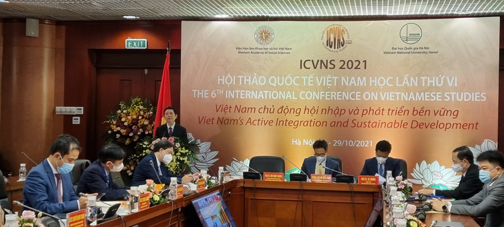 Nghiên cứu Việt Nam học cần quan tâm nhiều hơn đến bối cảnh dịch bệnh, không gian mạng - Ảnh 1.