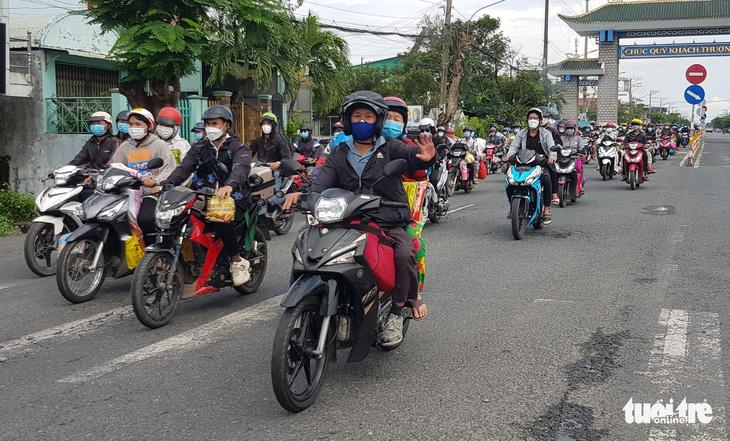 Hơn 35.000 bà con về quê, chủ tịch An Giang: Tiếp nhận chu đáo, nghĩa tình - Ảnh 1.