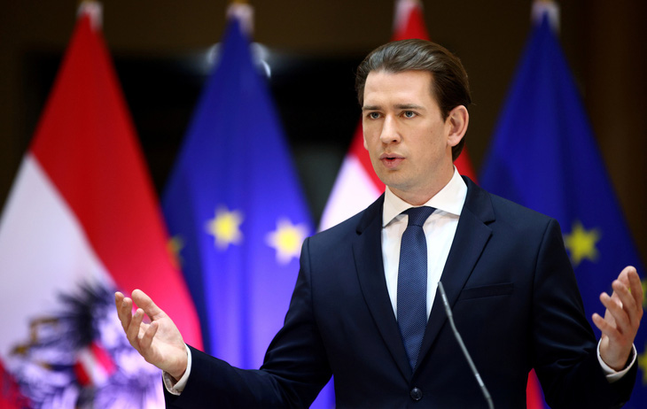 Thủ tướng Áo gặp rắc rối vì nghi ngờ hối lộ - Ảnh 1.