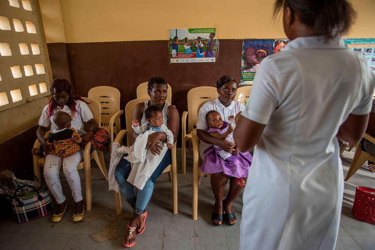 WHO phê duyệt vắc xin ngừa sốt rét đầu tiên trên thế giới - Ảnh 1.