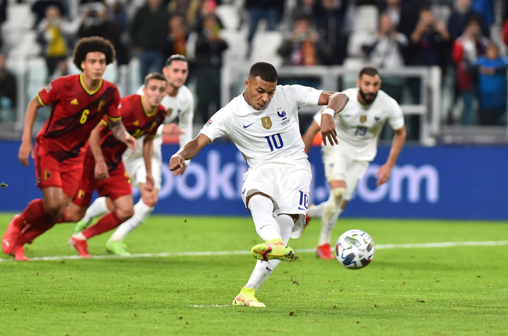 Thắng kịch tính Bỉ dù bị dẫn 2 bàn, Pháp vào chung kết Nations League - Ảnh 3.
