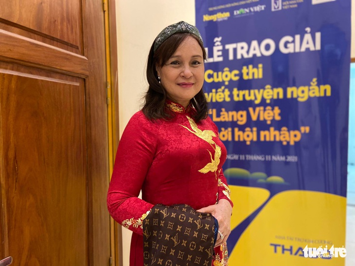 ‘Về nhà’ của NSND Hoàng Cúc giành giải truyện ngắn viết về nông thôn - Ảnh 2.