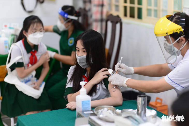Tin sáng 15-11: Cần Giờ tiêm mũi 2 cho 11% trẻ 12-17 tuổi, Hà Nội lập 508 trạm y tế lưu động - Ảnh 3.