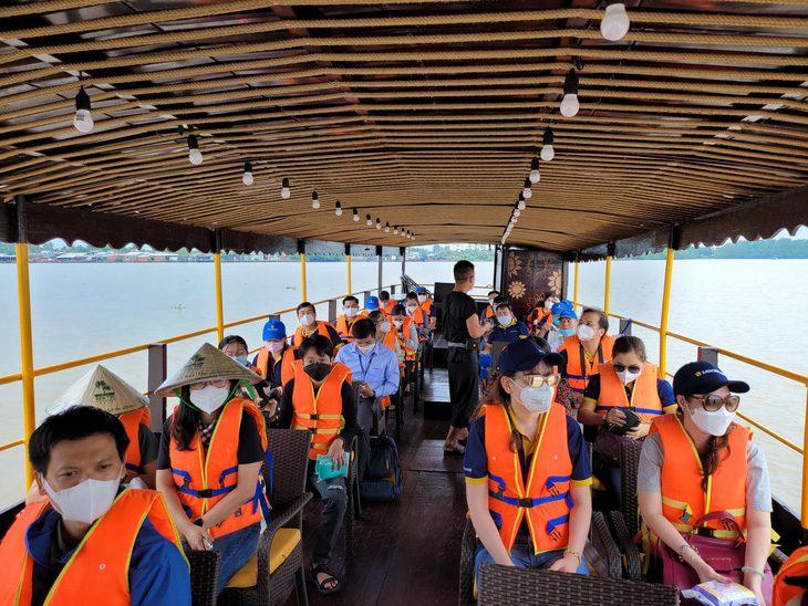 Lữ hành Saigontourist đưa đoàn khách đầu tiên đến Bến Tre - Ảnh 4.