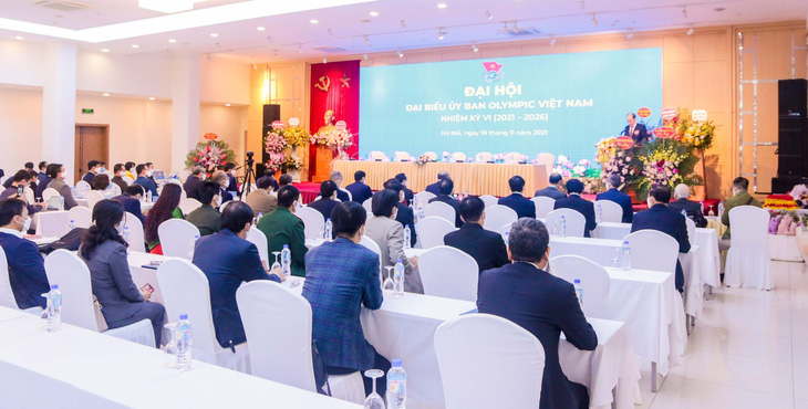 Bộ trưởng Nguyễn Văn Hùng được bầu làm chủ tịch Ủy ban Olympic quốc gia Việt Nam - Ảnh 2.