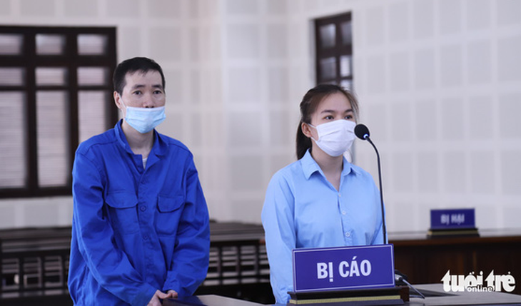 Giúp 8 người Trung Quốc ở chui để kiếm lời, 2 người lãnh án tù - Ảnh 1.