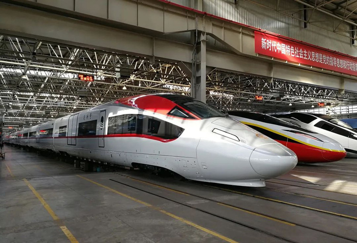 Lắp cánh cho tàu cao tốc: Cuộc đua đường sắt cao tốc của Trung Quốc - Ảnh 1.