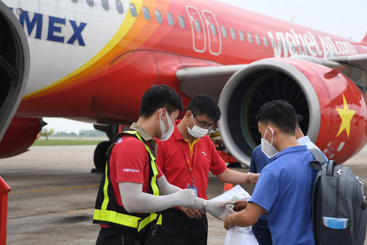 Vietjet sẵn sàng cho nhu cầu bay Tết - Ảnh 1.