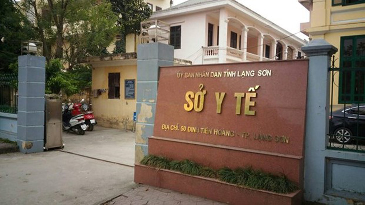 Sai phạm mua sắm thiết bị y tế: Cán bộ Sở Y tế tỉnh Lạng Sơn bị bắt - Ảnh 1.