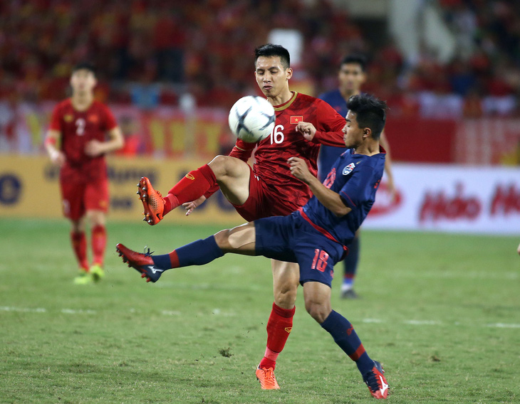Ông Park triệu tập Hùng Dũng lên đội tuyển đá AFF Cup 2020 - Ảnh 1.