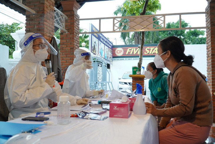 Quảng Nam ca cộng đồng tăng, Đà Nẵng xét nghiệm 30% hộ gia đình - Ảnh 1.