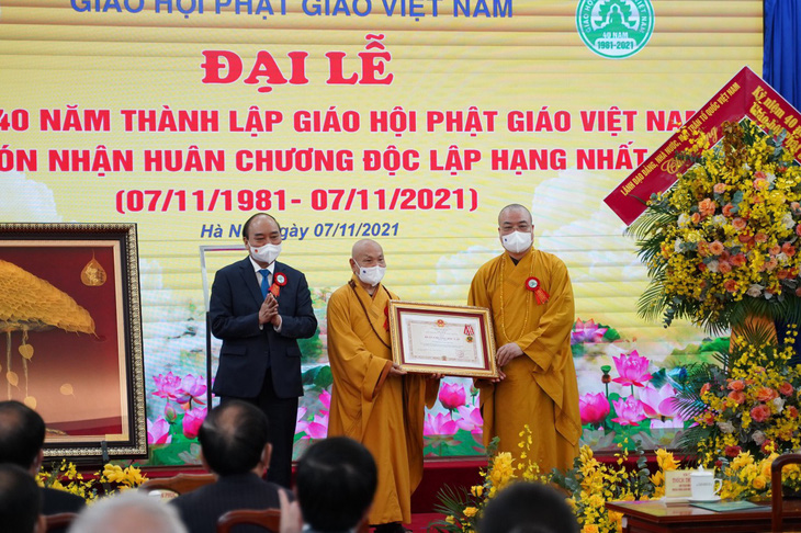 Giáo hội Phật giáo Việt Nam đón nhận Huân chương Độc lập hạng nhất - Ảnh 1.