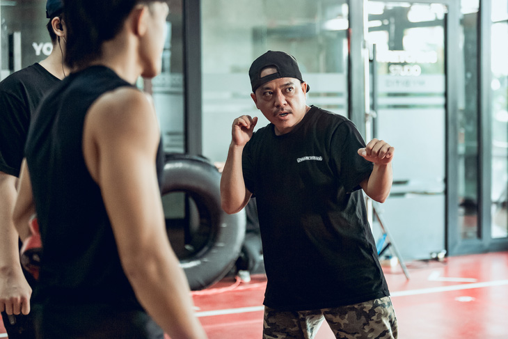 Gần 50 nghệ sĩ thách đấu boxing lan tỏa tinh thần luyện tập võ thuật - Ảnh 3.