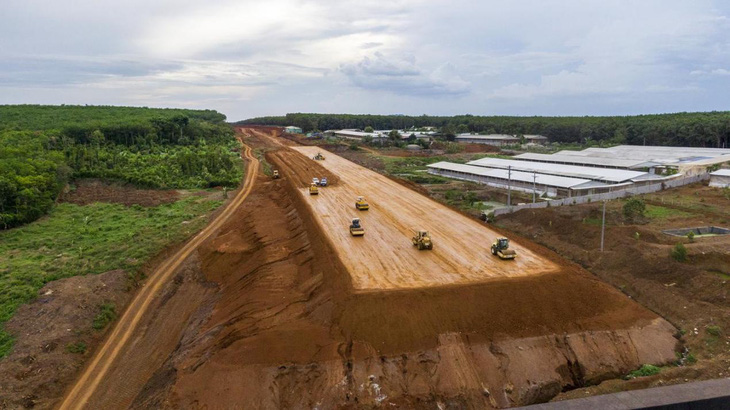 Bức tranh hạ tầng ngày càng hoàn thiện chào đón thành phố mới La Gi - Ảnh 1.