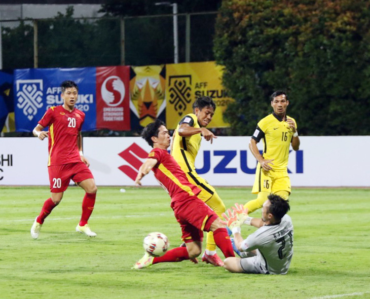 Việt Nam thắng thuyết phục Malaysia 3-0 ở AFF Cup 2020 - Ảnh 3.