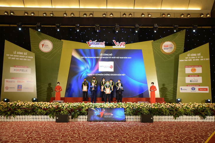 VCSC được vinh danh trong Top 50 doanh nghiệp lợi nhuận xuất sắc Việt Nam - Ảnh 1.