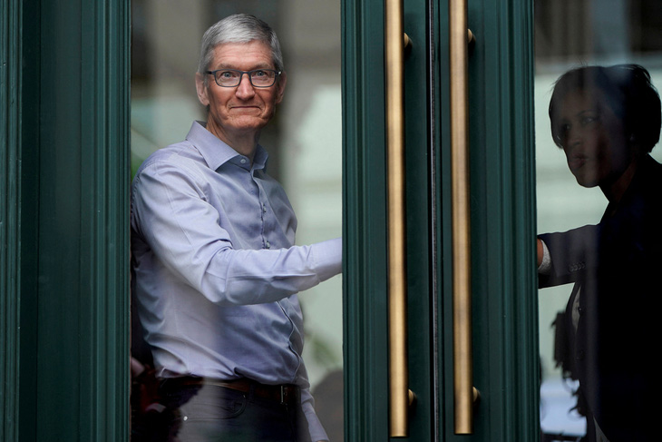 Apple sắp chạm mốc 3.000 tỉ USD, là công ty có giá trị nhất thế giới - Ảnh 1.