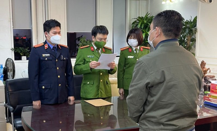 Thổi giá kit xét nghiệm COVID-19: Tổng giám đốc Công ty Việt Á, giám đốc CDC Hải Dương bị bắt - Ảnh 3.
