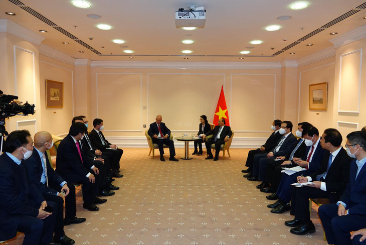 Chủ tịch nước Nguyễn Xuân Phúc gặp lãnh đạo các doanh nghiệp Nga - Ảnh 1.