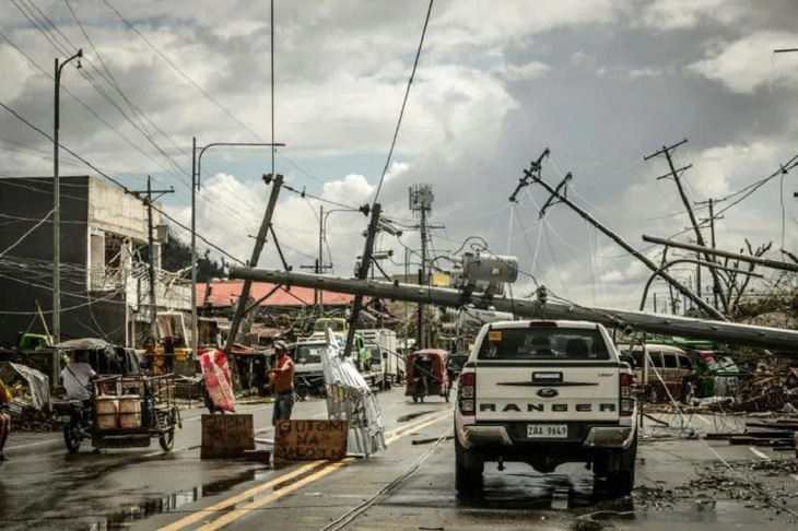 Cuộc tàn sát của siêu bão Rai ở Philippines - Ảnh 1.